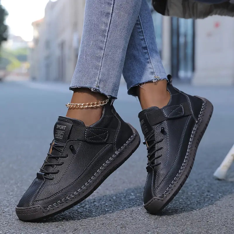 Emily & Isabella Brooks | Comfort Sneakers