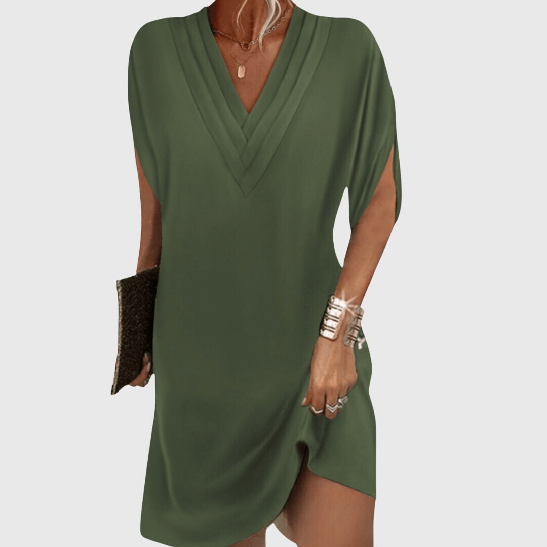 Emily & Isabella Brooks | Elegant Tummy-Hiding Dress
