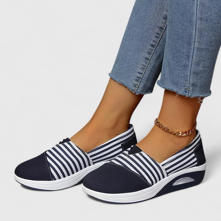 Emily & Isabella Brooks | Comfort Sneakers