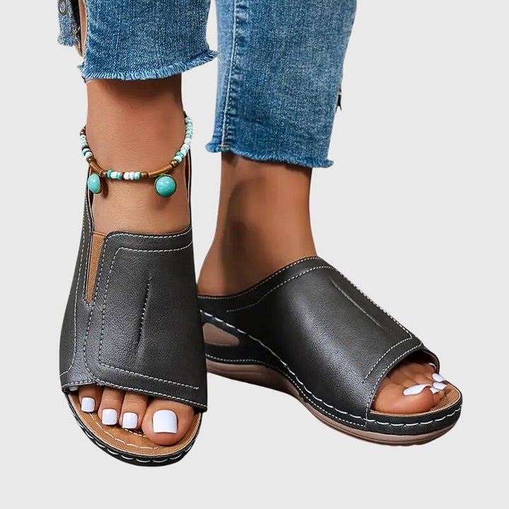 Emily & Isabella Brooks | Orthopedic Sandals