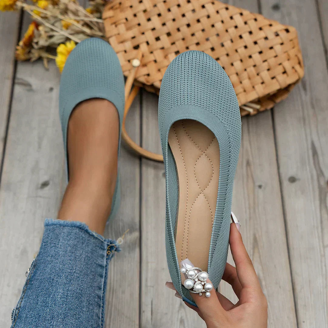 Emily & Isabella Brooks | Anti-slip breathable shoes