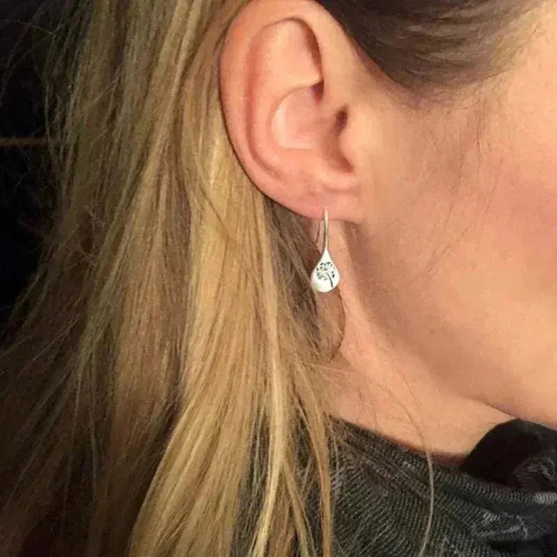 Emily & Isabella Brooks | Sterling Silver Dandelion Earrings