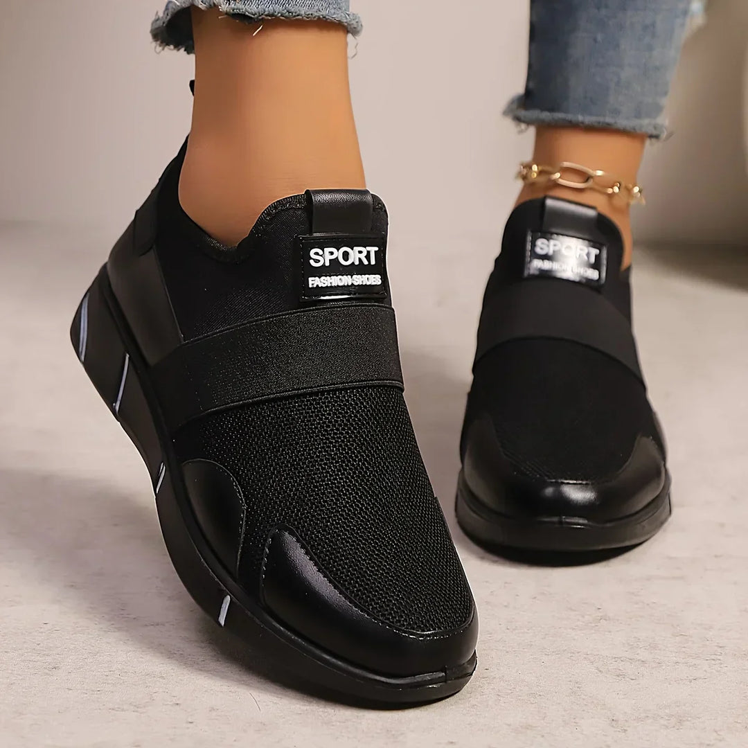 Emily & Isabella Brooks | Casual Sneakers