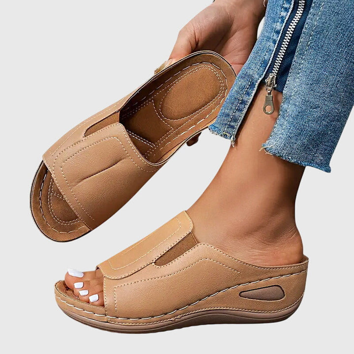 Emily & Isabella Brooks | Orthopedic Sandals