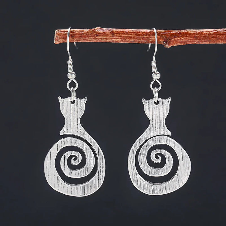 Emily & Isabella Brooks | Vintage Cat Spiral Earrings