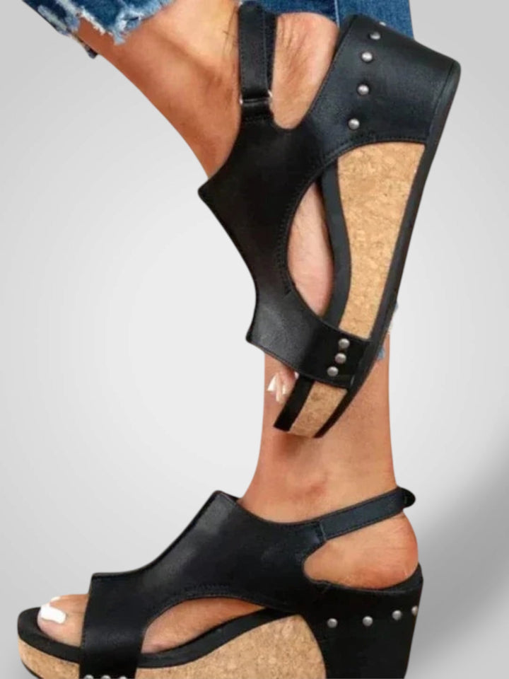 Emily & Isabella Brooks | Leather Orthopedic Sandals