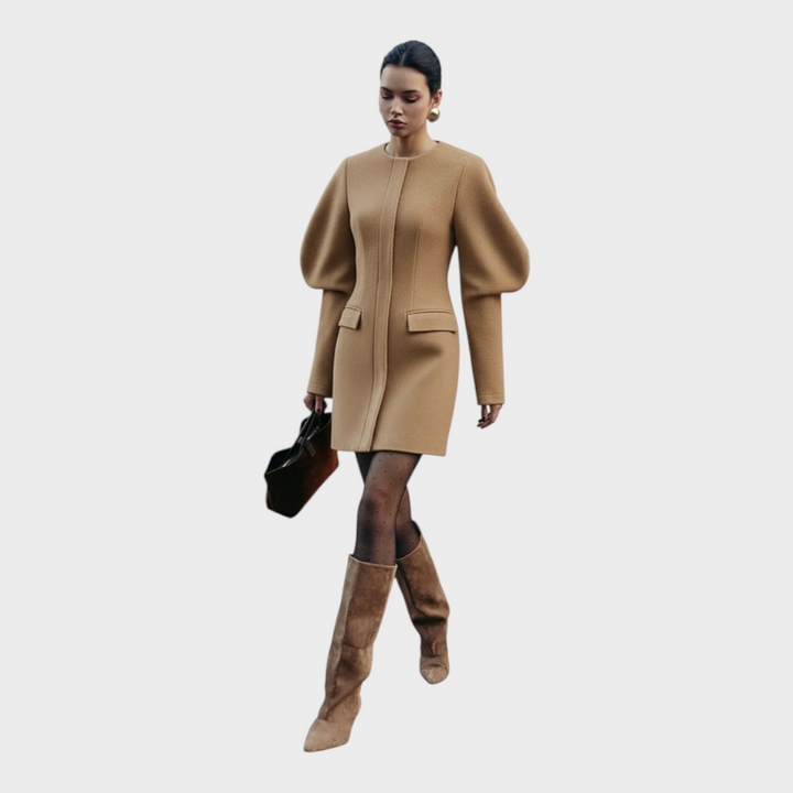 Emily & Isabella Brooks | Mini Dress in Short Fabric with Puff Sleeves