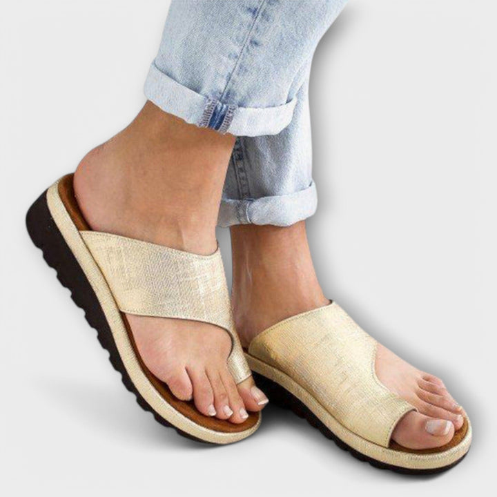 Emily & Isabella Brooks | Comfortable Orthopedic Sandals