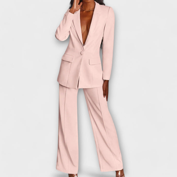 Emily & Isabella Brooks | Women's Suit