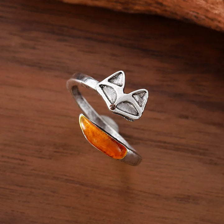 Emily & Isabella Brooks | Vintage Fox Spirit Ring