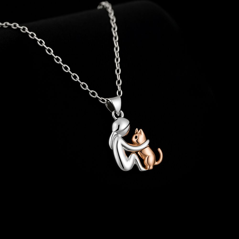 Emily & Isabella Brooks | Pendant Necklace with Earrings