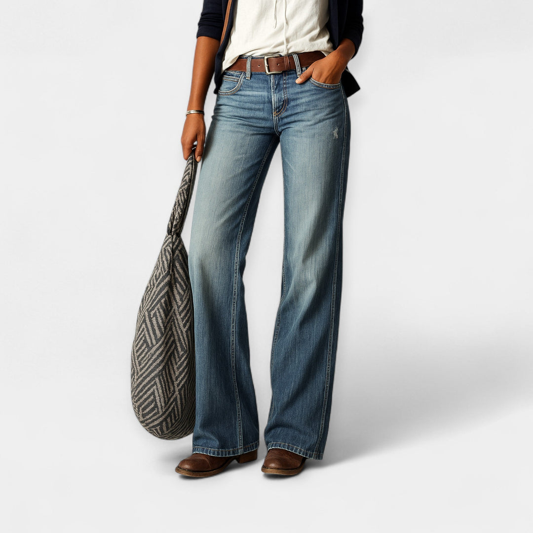Emily & Isabella Brooks | Classic Jeans