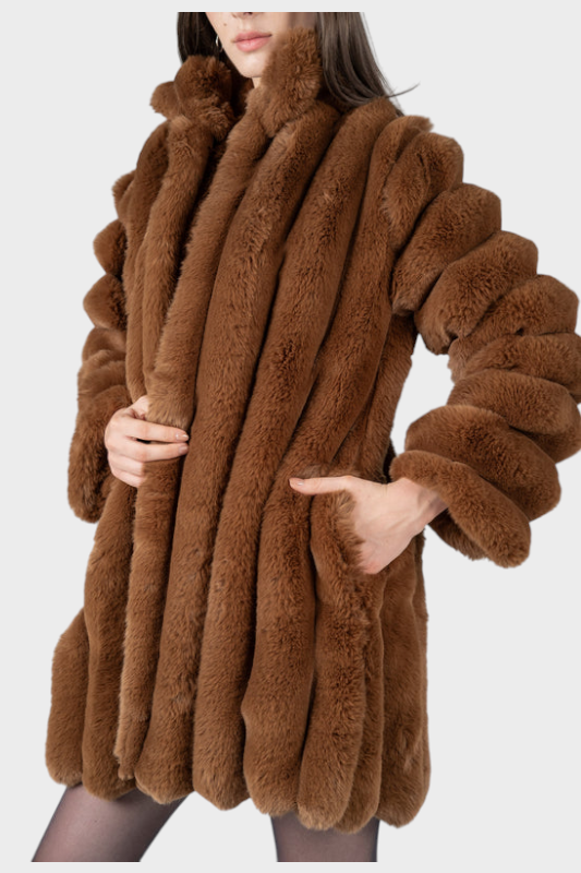 Emily & Isabella Brooks | Brown Fur Coat