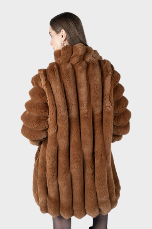 Emily & Isabella Brooks | Brown Fur Coat