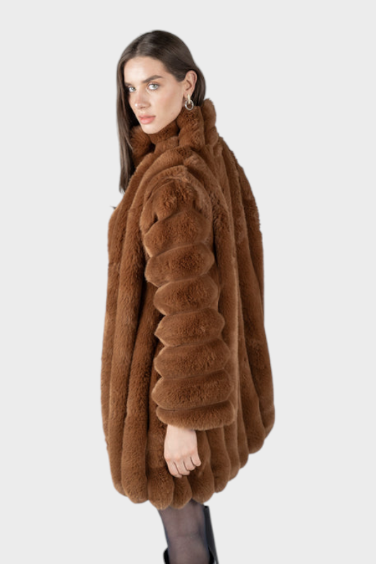 Emily & Isabella Brooks | Brown Fur Coat