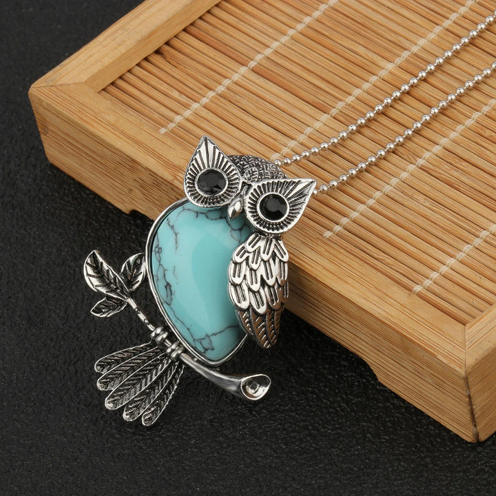 Emily & Isabella Brooks | Crystal Pendant Necklace