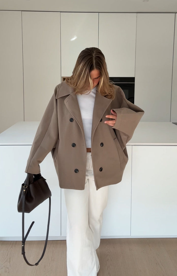 Emily & Isabella Brooks | Oversized jacket in cinnamon color