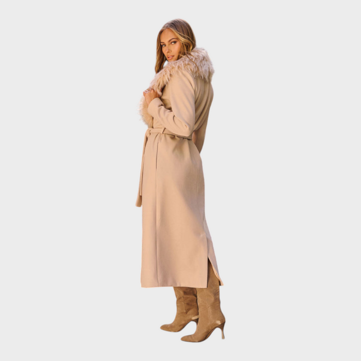 Emily & Isabella Brooks | Coat with Faux Fur Collar
