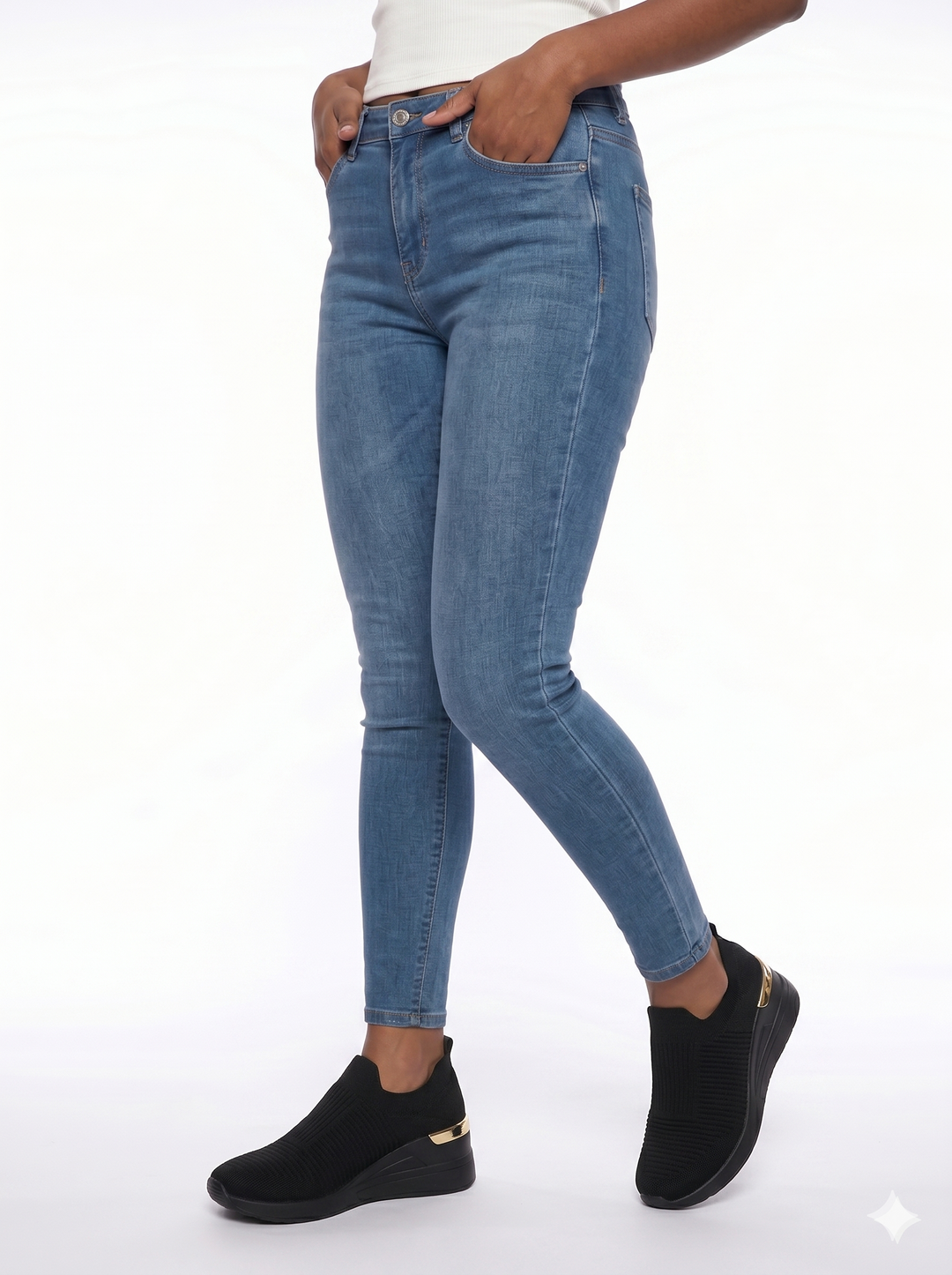 Emily & Isabella Brooks | Casual Sneakers