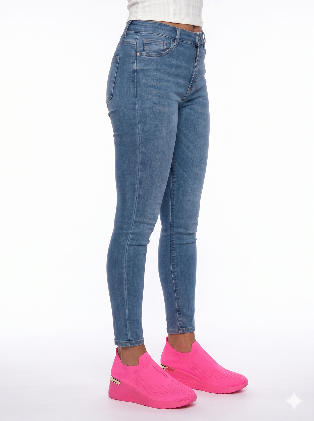 Emily & Isabella Brooks | Casual Sneakers