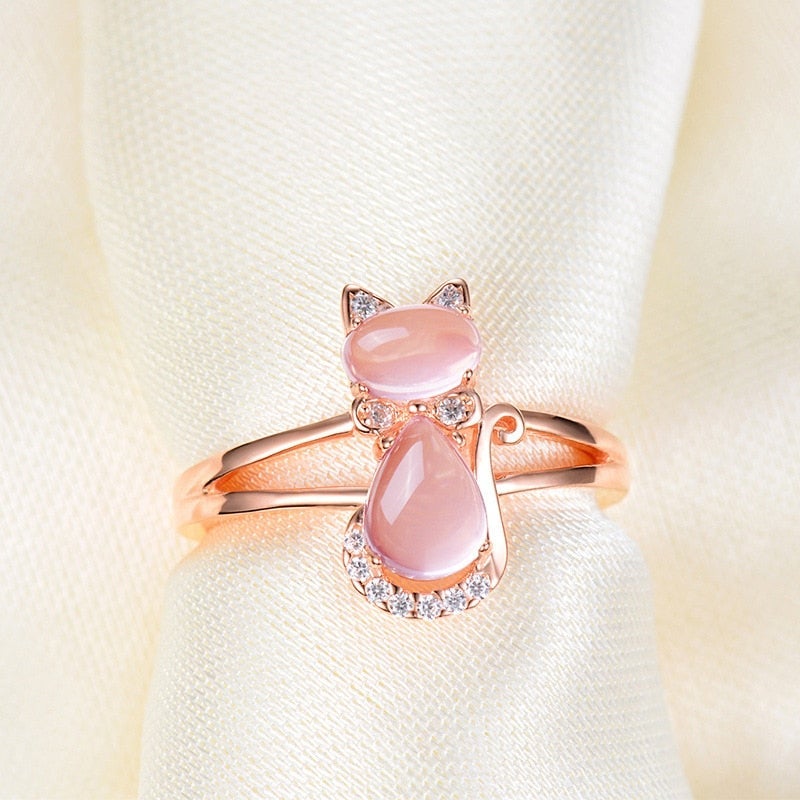 Emily & Isabella Brooks | Cat Ring in Rose Gold