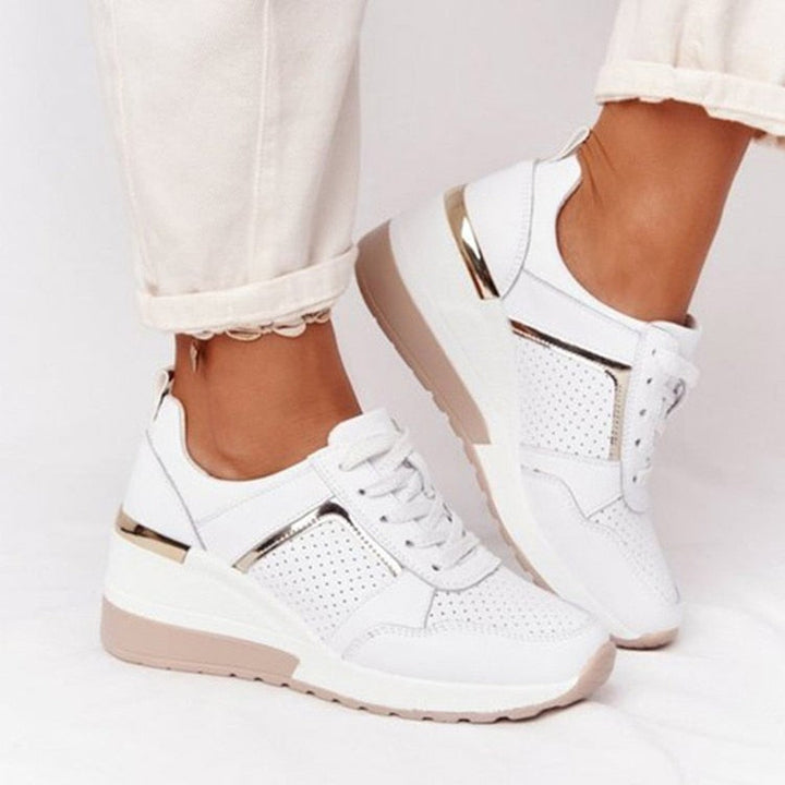 Emily & Isabella Brooks | Women's Comfort Shoes