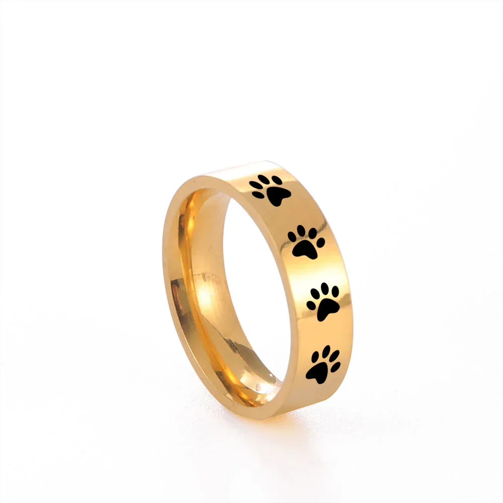 Emily & Isabella Brooks | Handcrafted Ring in Stainless Steel with Paw Print Design