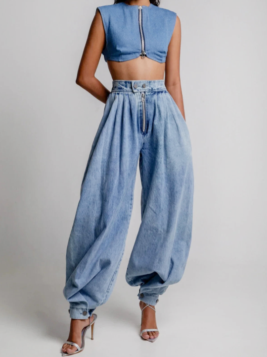 Emily & Isabella Brooks | High Waist Balloon Jeans