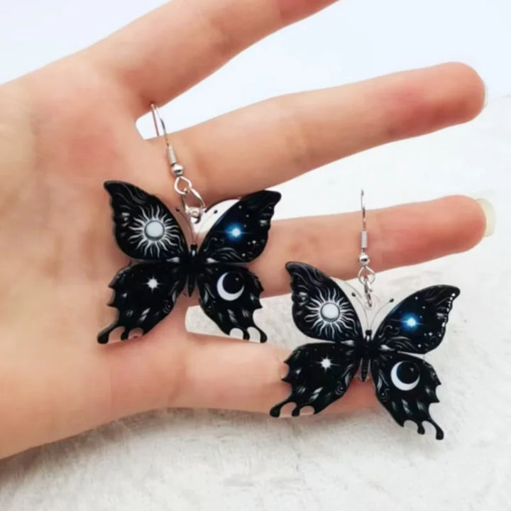 Emily & Isabella Brooks | Earrings