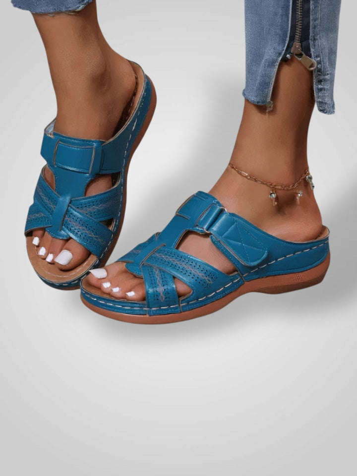 Emily & Isabella Brooks | Orthopedic Sandals