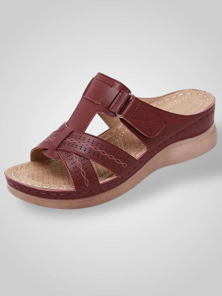 Emily & Isabella Brooks | Orthopedic Sandals