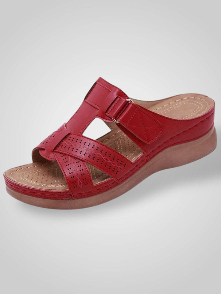 Emily & Isabella Brooks | Orthopedic Sandals