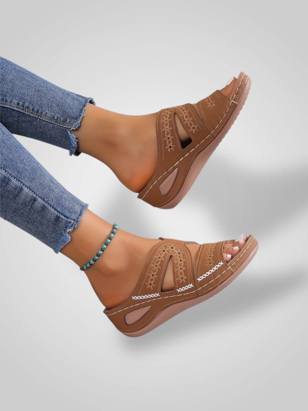 Emily & Isabella Brooks | Orthopedic Sandals