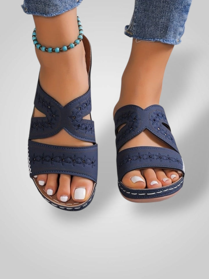 Emily & Isabella Brooks | Orthopedic Sandals