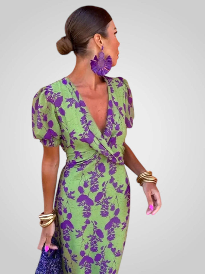 Emily & Isabella Brooks | V-Neck Floral Midi Dress