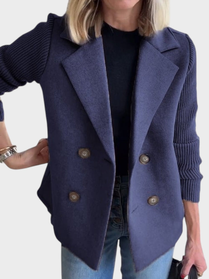 Emily & Isabella Brooks | Elegant jacket with knitted sleeves