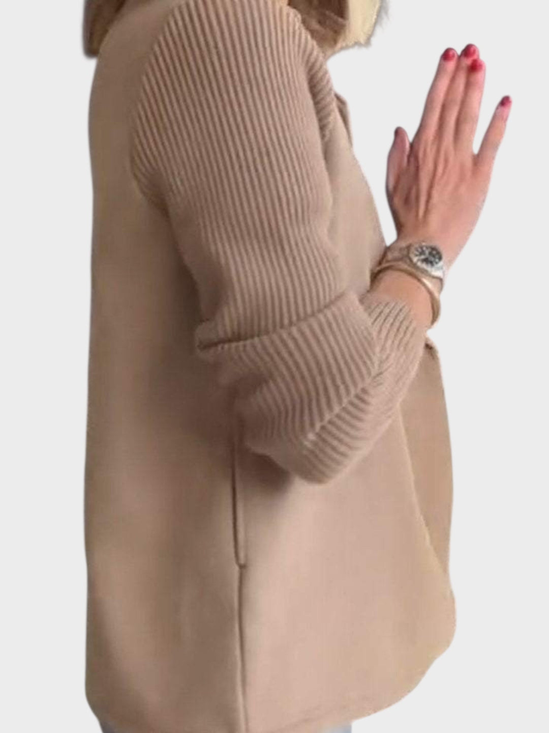 Emily & Isabella Brooks | Elegant jacket with knitted sleeves