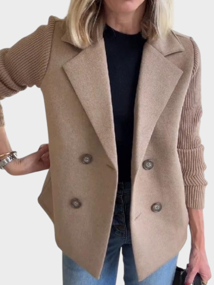Emily & Isabella Brooks | Elegant jacket with knitted sleeves