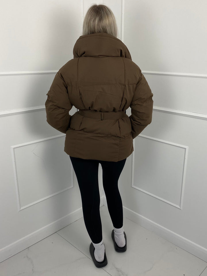 Emily & Isabella Brooks | Short jacket with belt and pockets