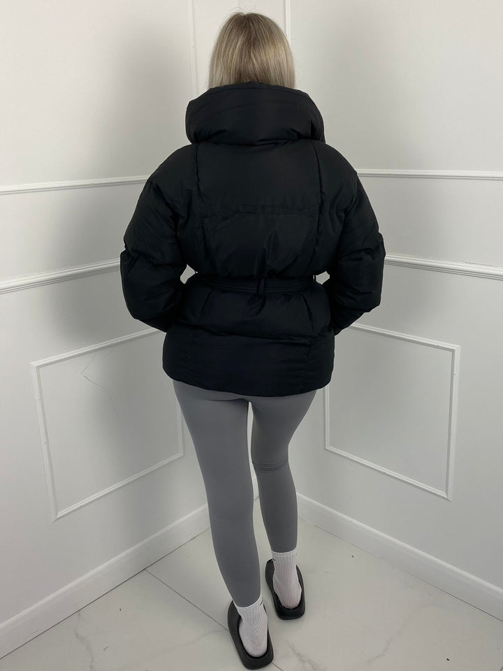 Emily & Isabella Brooks | Short jacket with belt and pockets
