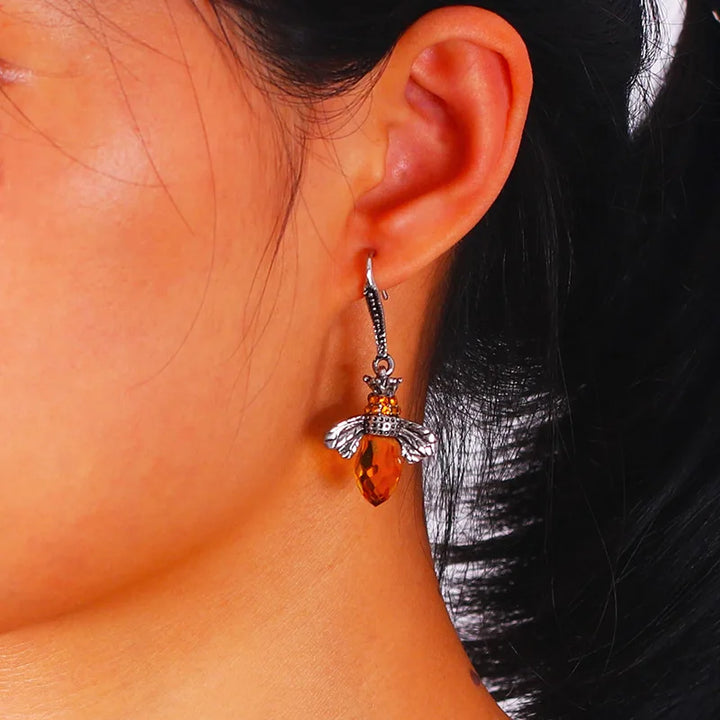 Emily & Isabella Brooks | Vintage Necklace and Earrings Set