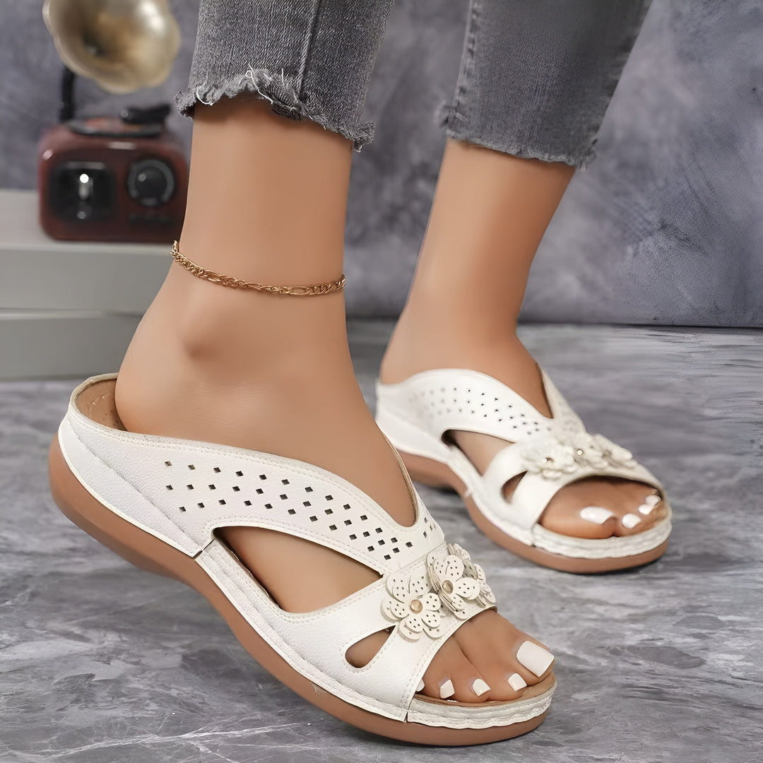 Emily & Isabella Brooks | Orthopedic Sandals