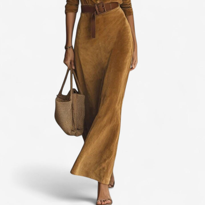 Emily & Isabella Brooks | Minimalist Maxi Dress