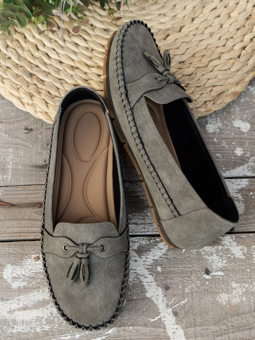 Emily & Isabella Brooks | Soft Moccasins