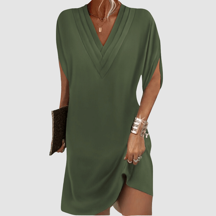 Emily & Isabella Brooks | Elegant Half-Sleeve Dress