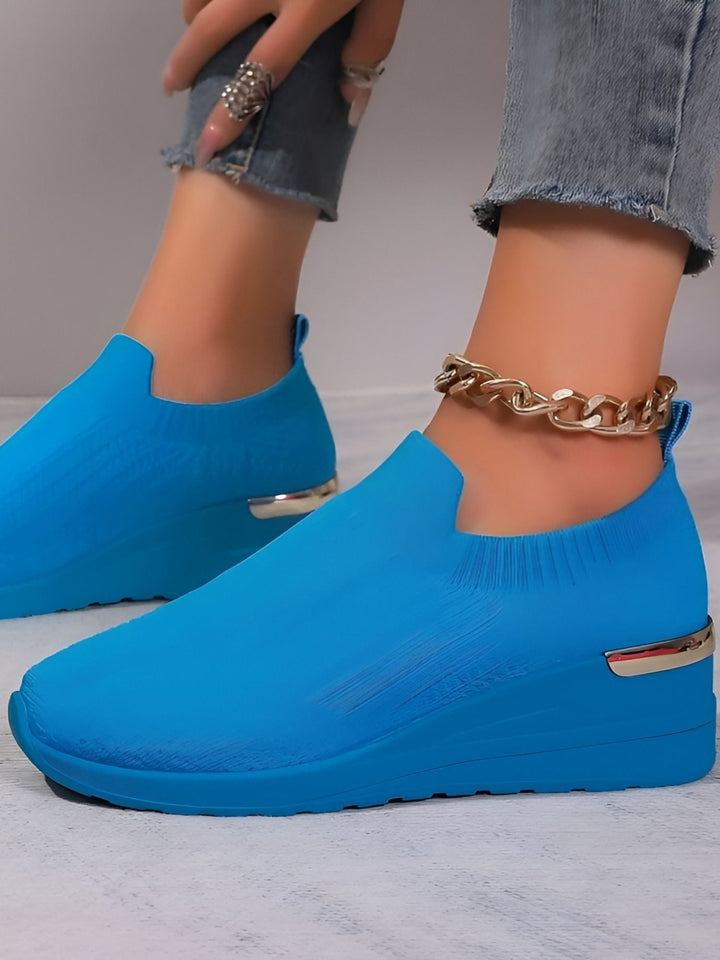Emily & Isabella Brooks | Casual Sneakers