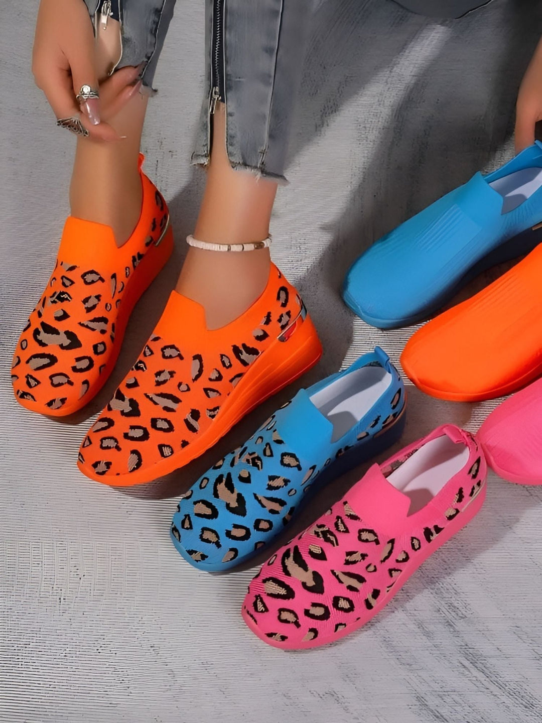 Emily & Isabella Brooks | Casual Sneakers