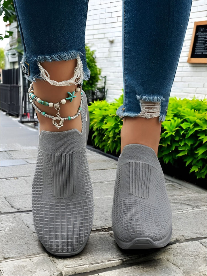 Emily & Isabella Brooks | Casual Sneakers