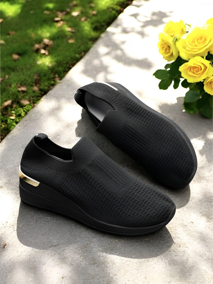 Emily & Isabella Brooks | Casual Sneakers