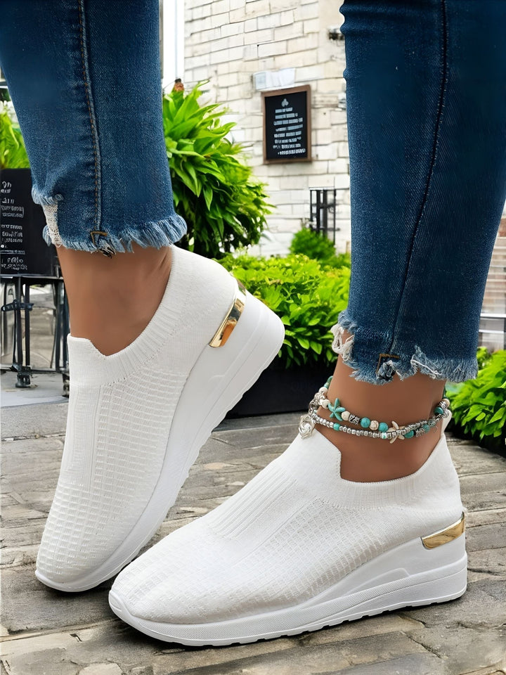 Emily & Isabella Brooks | Casual Sneakers
